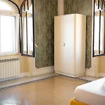 8 Archi Sul Mare Exclusive Sea View アパート バーリ
